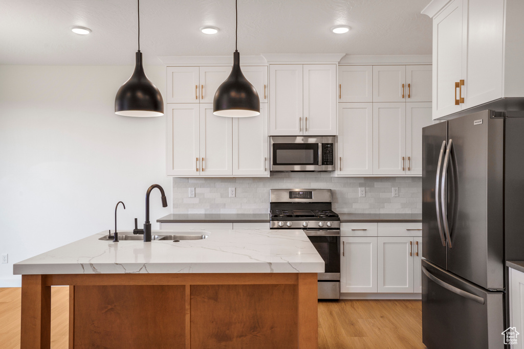 Photo 5 for MLS #2109217 at 1277 E Marlowe Way