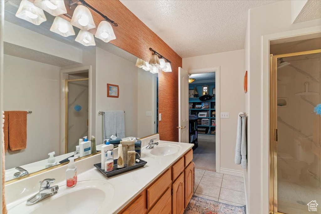 960 E PAR THREE CIR Fruit Heights, UT 84037