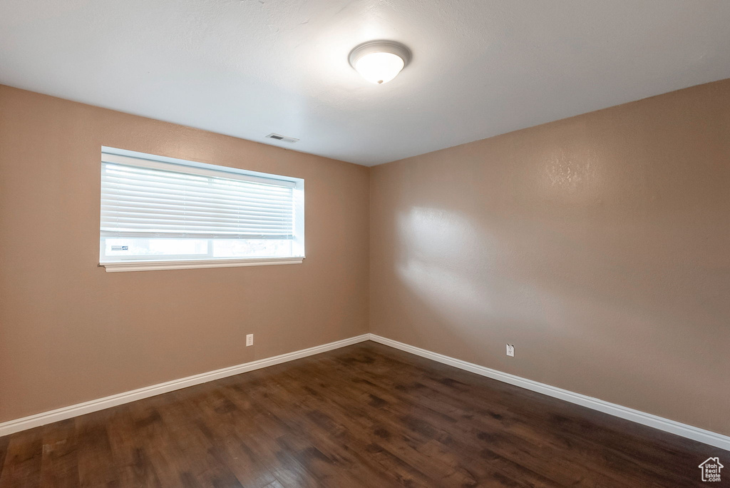 Photo 9 for MLS #2109225 at 5745 W Lodestone Ave