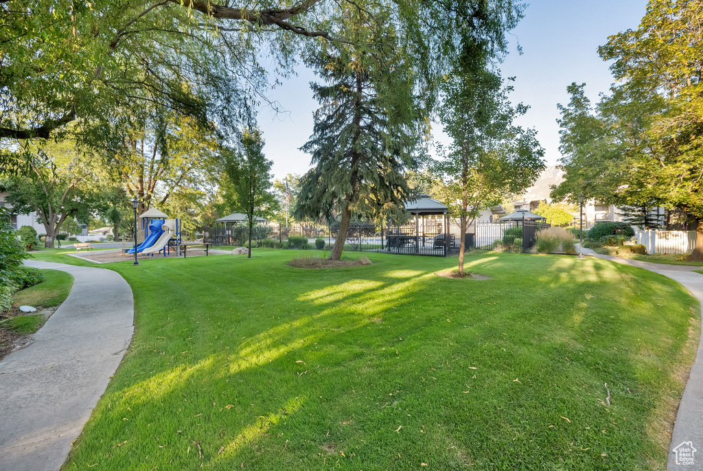 Photo 14 for MLS #2109228 at 1525 E Waterbury Dr #B