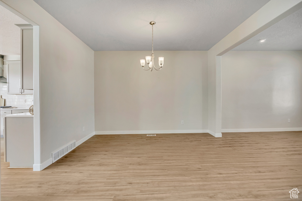 Photo 9 for MLS #2109237 at 6129 W Coulee Ln