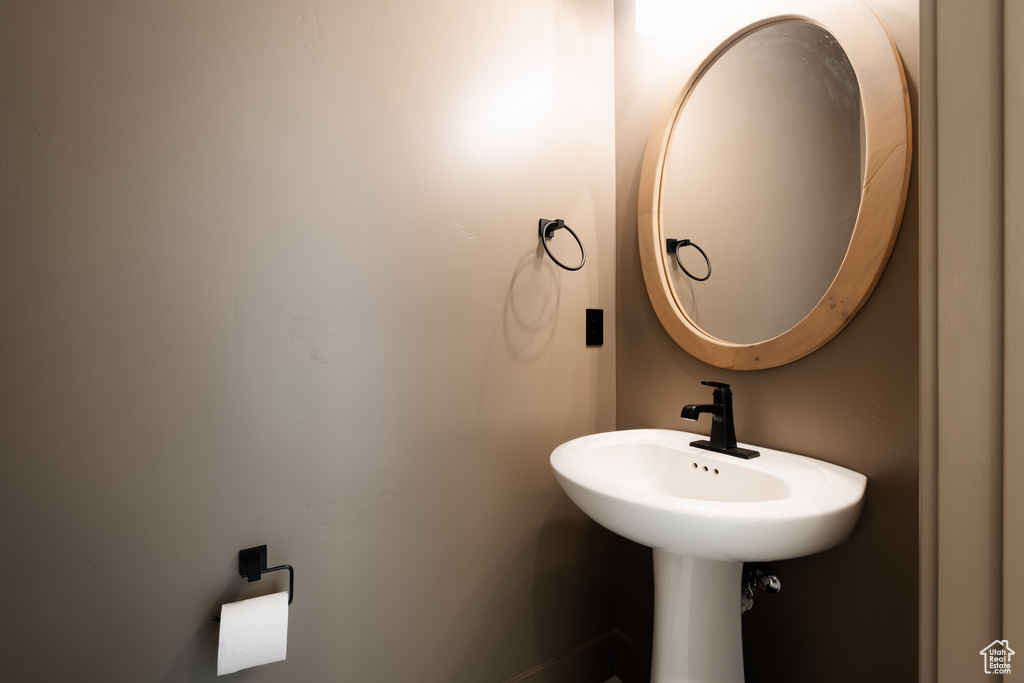 Photo 30 for MLS #2109249 at 423 W Fitness Way