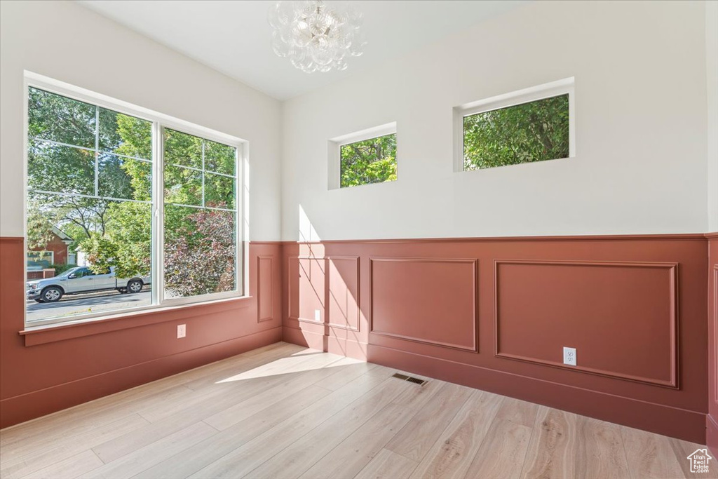 Photo 3 for MLS #2109254 at 1361 S Lincoln St