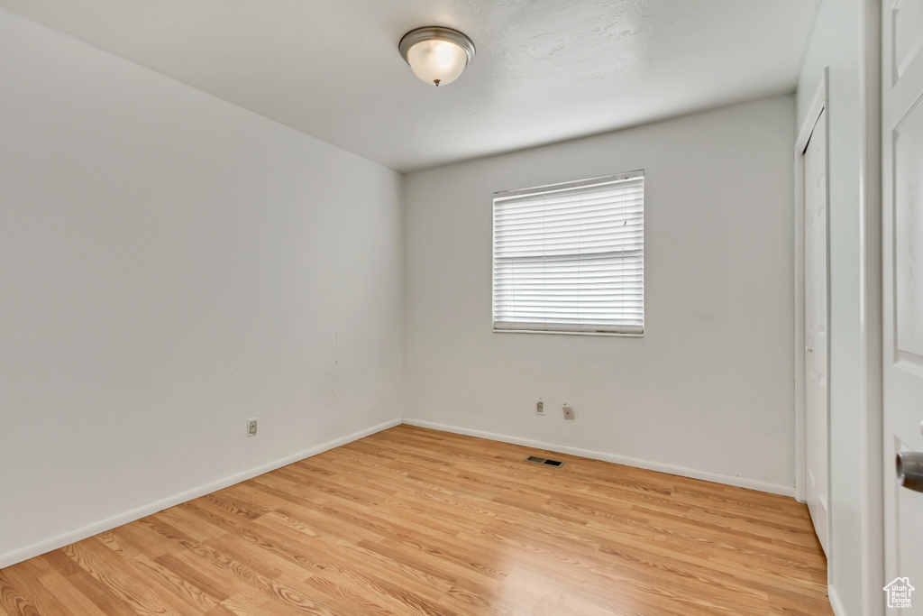 Photo 20 for MLS #2109261 at 3916 S Hawkeye Dr