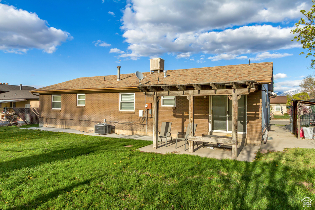 Photo 29 for MLS #2109261 at 3916 S Hawkeye Dr
