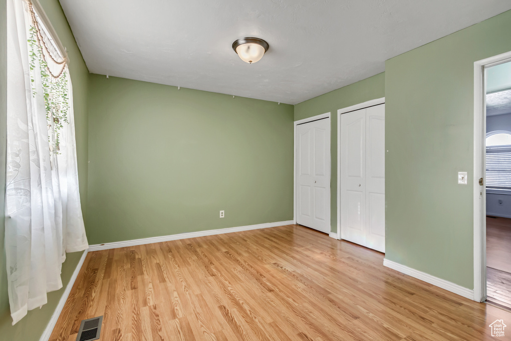 Photo 15 for MLS #2109261 at 3916 S Hawkeye Dr