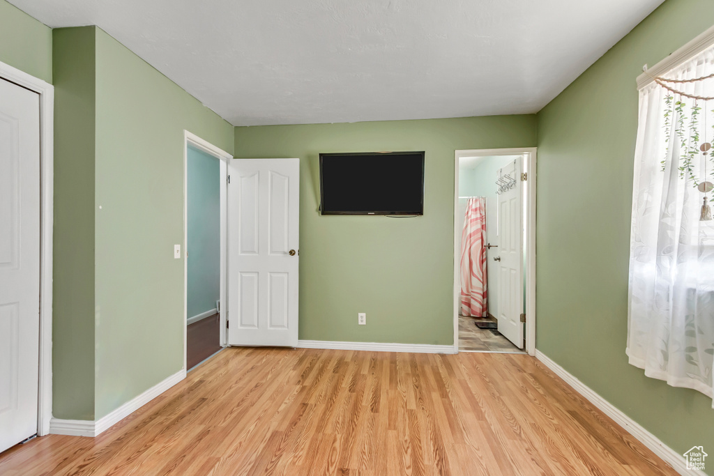 Photo 14 for MLS #2109261 at 3916 S Hawkeye Dr