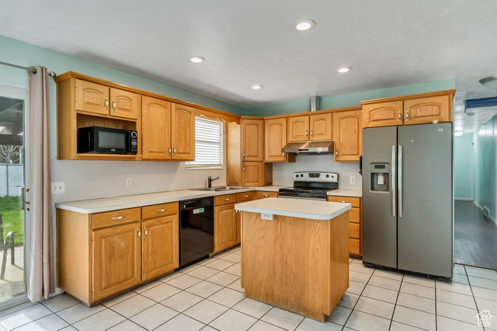 Photo 10 for MLS #2109261 at 3916 S Hawkeye Dr