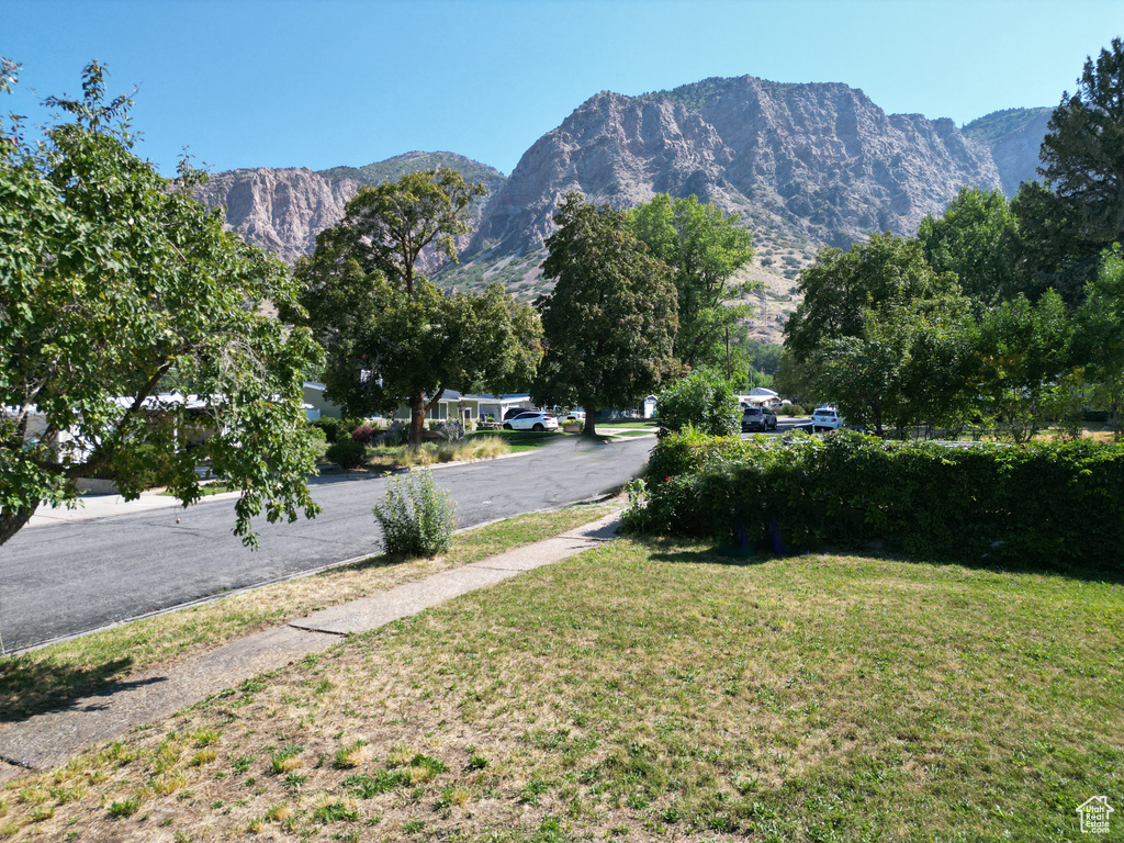 Photo 20 for MLS #2109265 at 1011 E Rancho Blvd