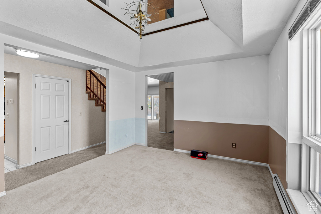 266 N OAK DR North Salt Lake, UT 84054
