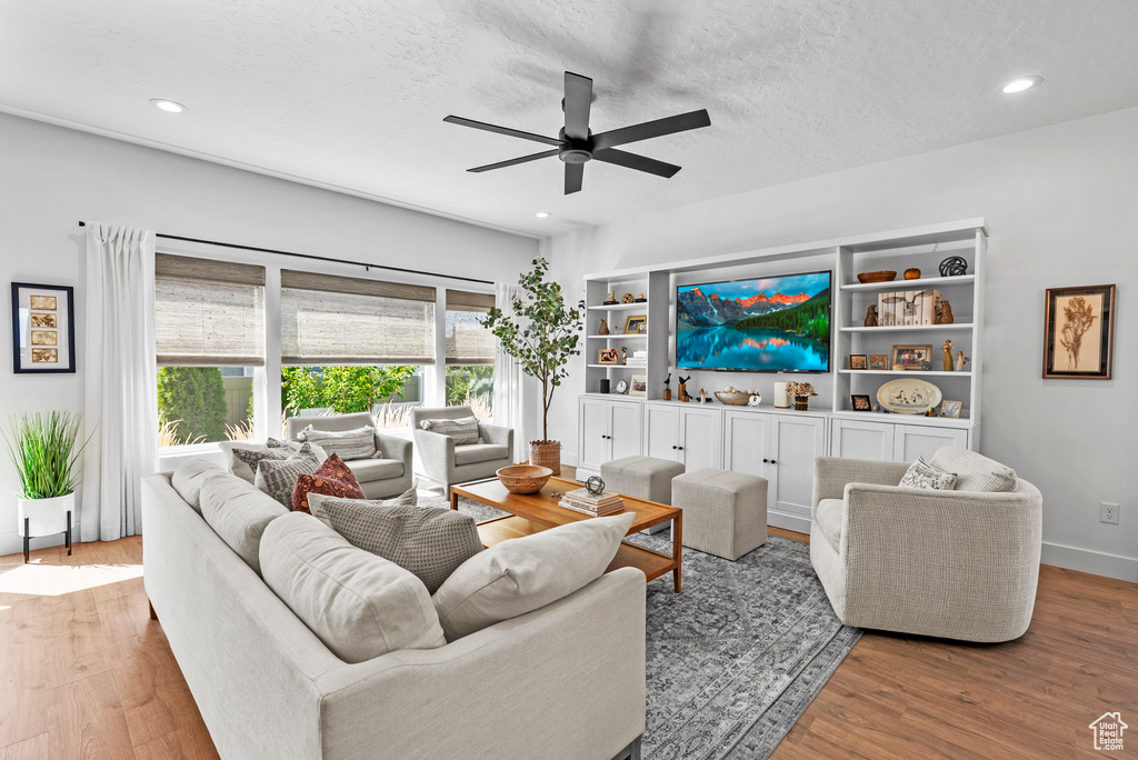 549 W JUNE DR Kaysville, UT 84037
