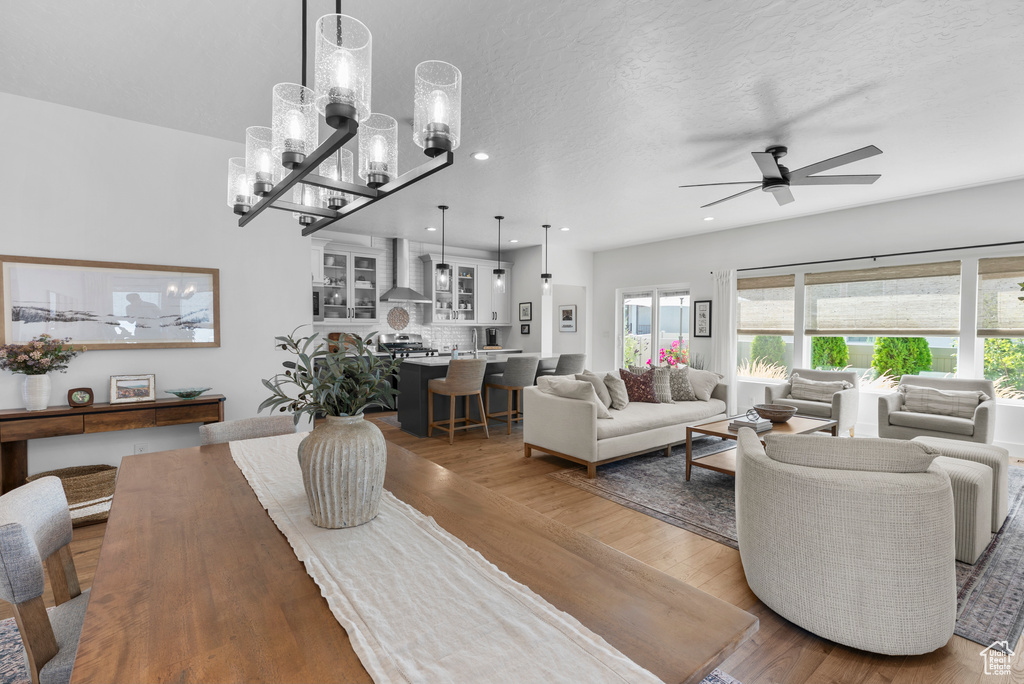 549 W JUNE DR Kaysville, UT 84037