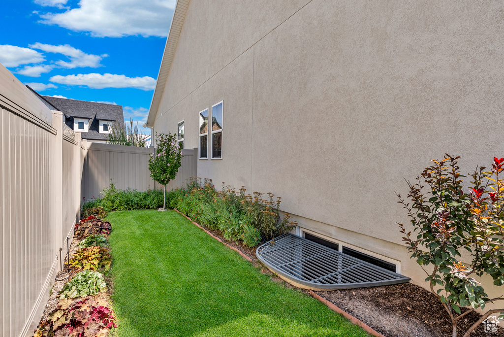 549 W JUNE DR Kaysville, UT 84037