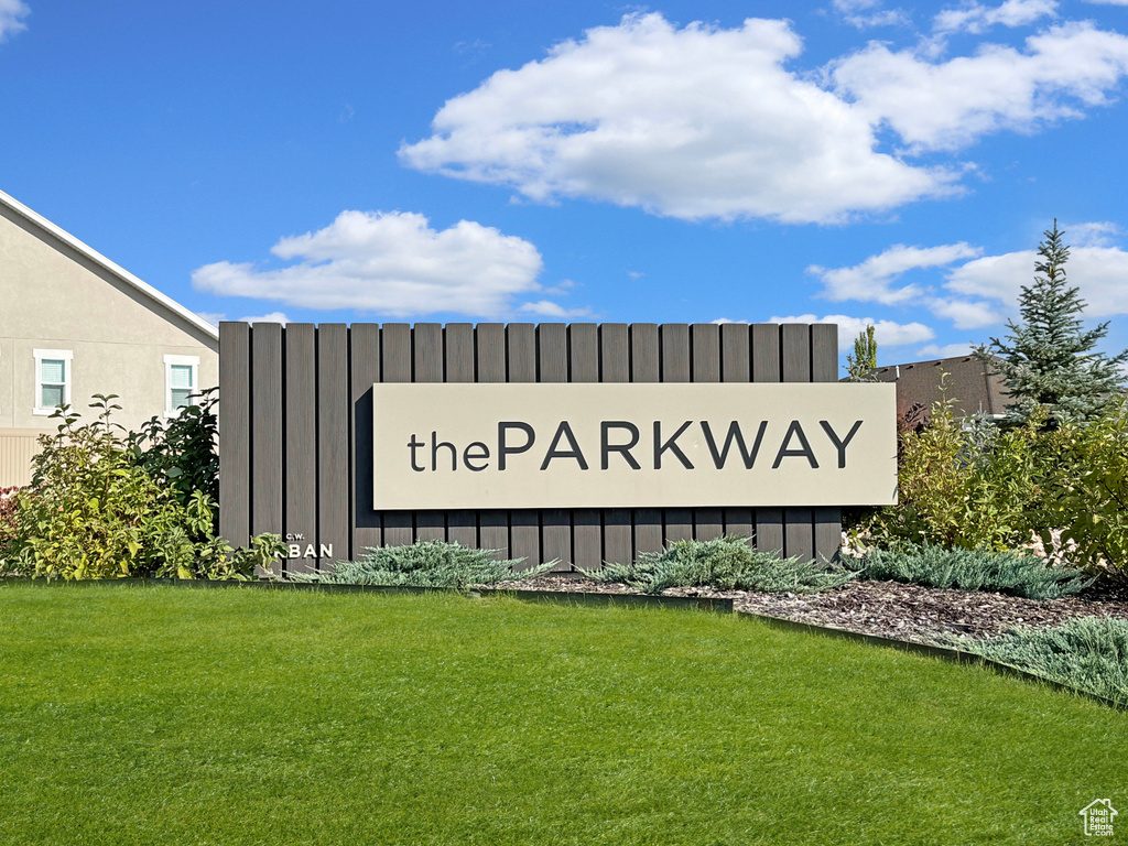 549 W JUNE DR Kaysville, UT 84037