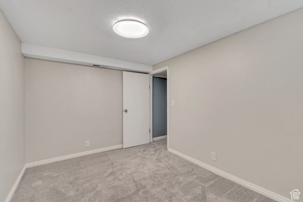 3555 S 6470 W West Valley City, UT 84128