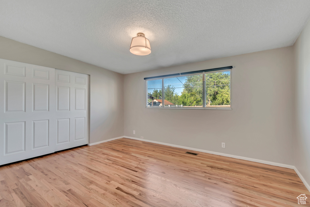 3555 S 6470 W West Valley City, UT 84128