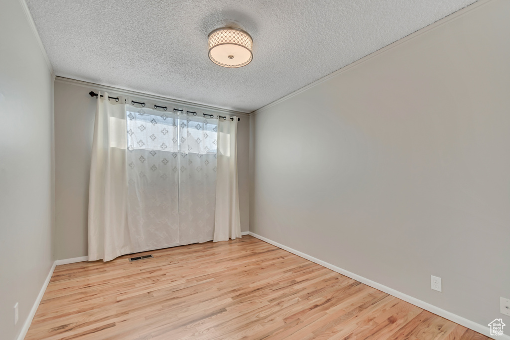 3555 S 6470 W West Valley City, UT 84128