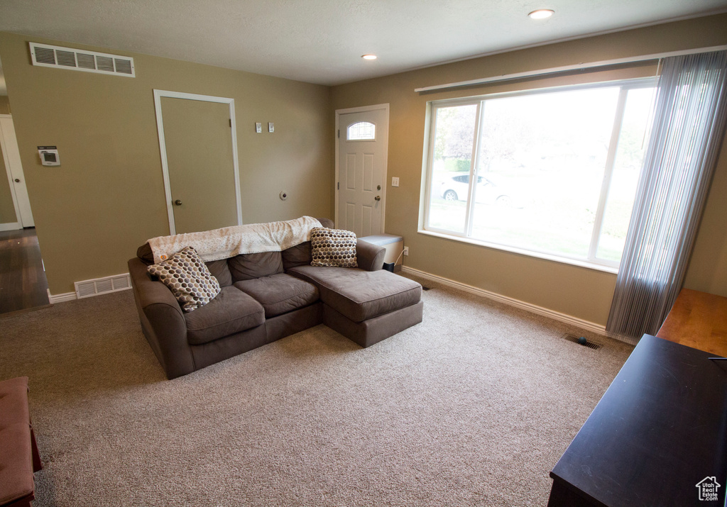 Photo 3 for MLS #2109289 at 399 N 3425 West