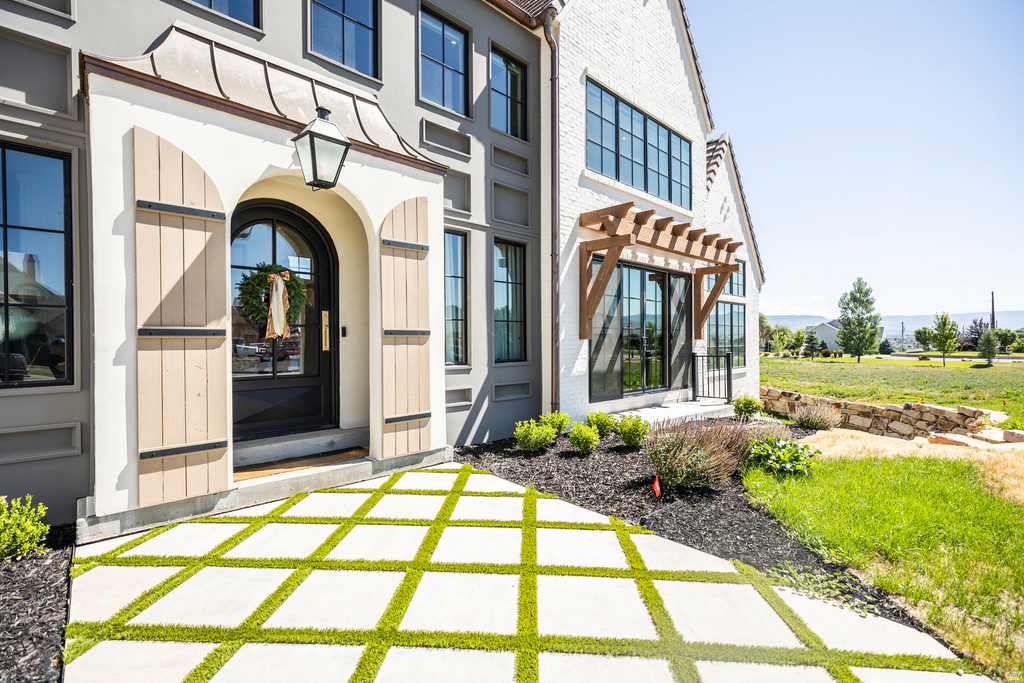 558 W RHEINFALLS CIR Midway, UT 84049