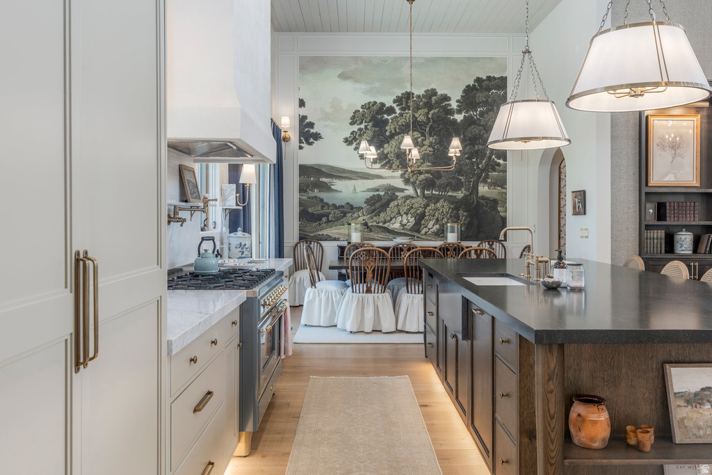 558 W RHEINFALLS CIR Midway, UT 84049