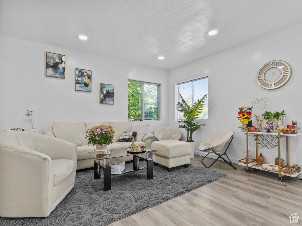 Photo 7 for MLS #2109308 at 60 S Whiteside St