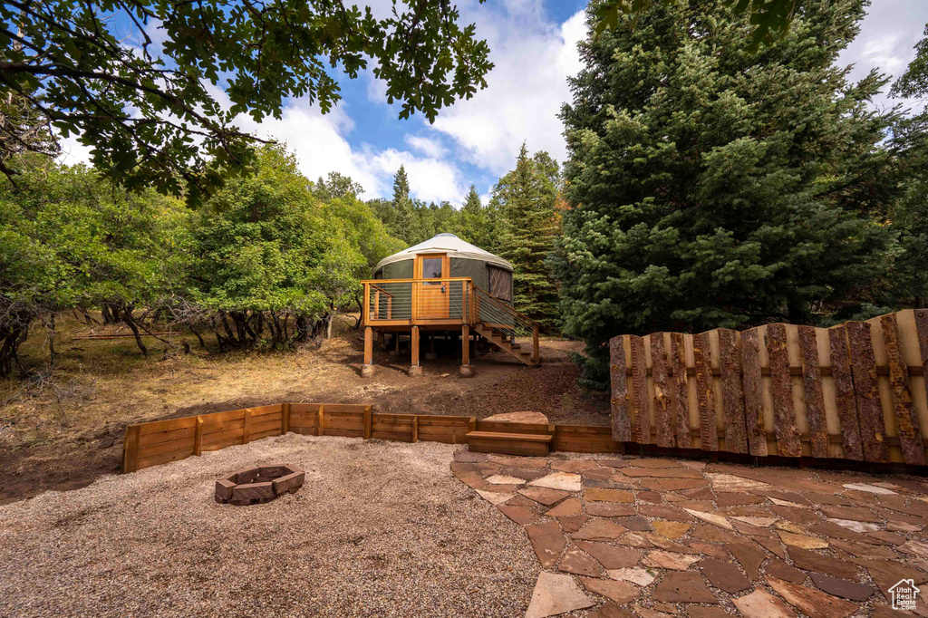 Photo 2 for MLS #2109316 at 118 N Fir Cir