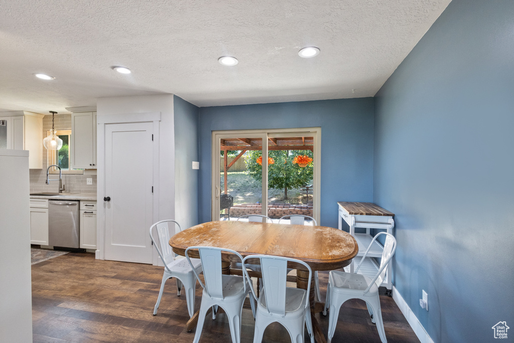 Photo 13 for MLS #2109325 at 1414 Heather Dr