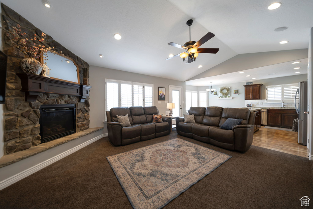 Photo 5 for MLS #2109326 at 756 W 25 North