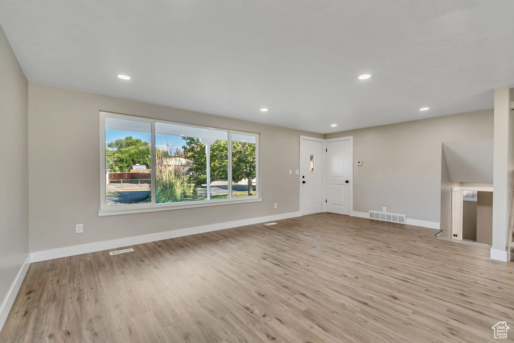 Photo 7 for MLS #2109333 at 4080 S Bonniewood Dr