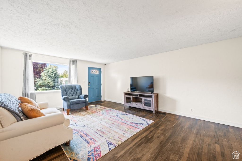 Photo 5 for MLS #2109335 at 1024 1st St