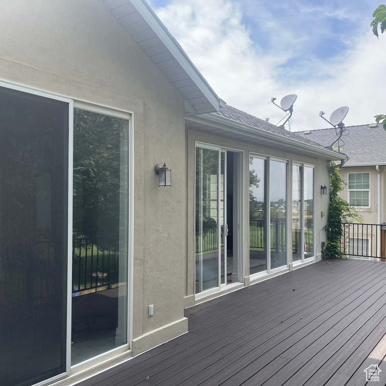 Photo 6 for MLS #2109339 at 2473 Fairway Dr