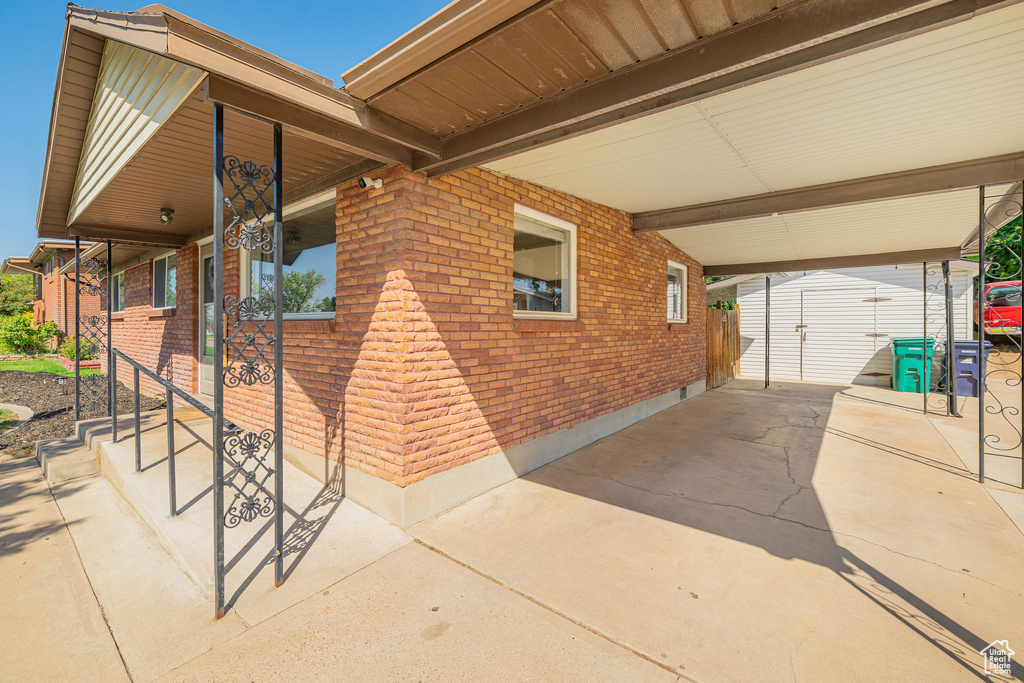 Photo 5 for MLS #2109344 at 4670 S 2525 West