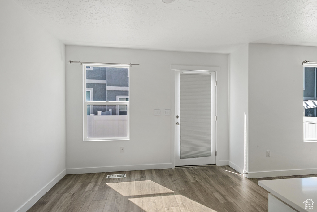 Photo 2 for MLS #2109350 at 3840 S Bowie Dr