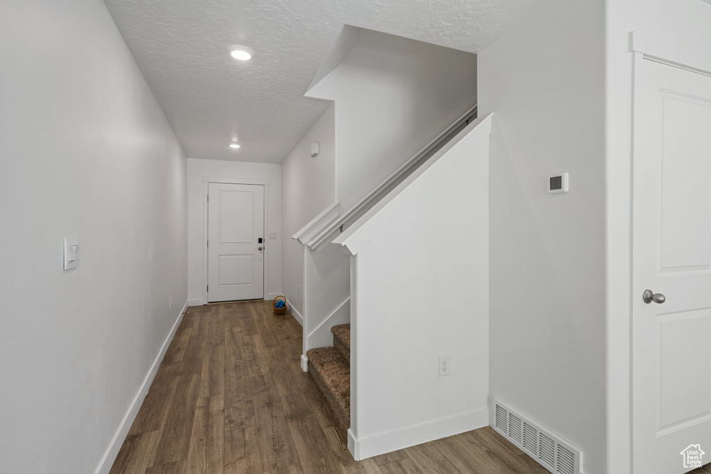 Photo 8 for MLS #2109350 at 3840 S Bowie Dr