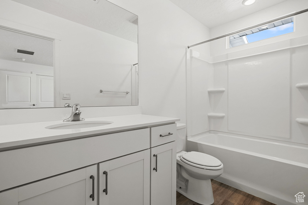 Photo 11 for MLS #2109350 at 3840 S Bowie Dr