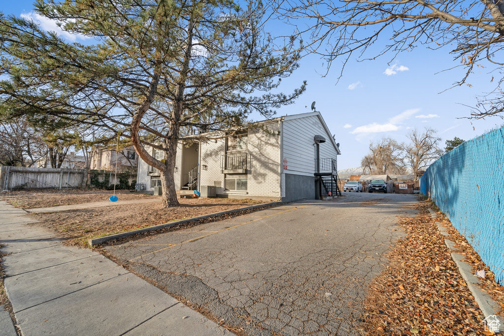 Photo 15 for MLS #2109351 at 4114 S Blue Jay St