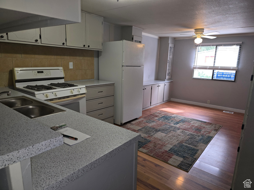 Photo 3 for MLS #2109352 at 101 S Century Dr #101