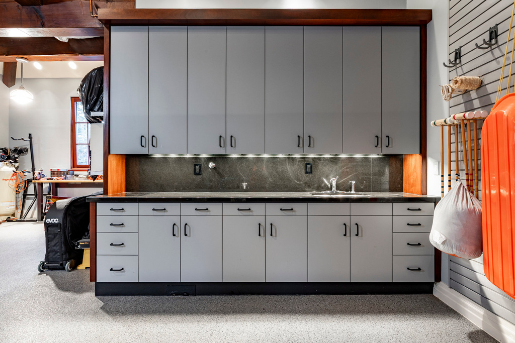 17 WHITE PINE CANYON RD Park City, UT 84060