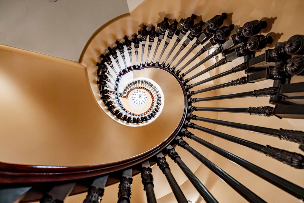 17 WHITE PINE CANYON RD Park City, UT 84060