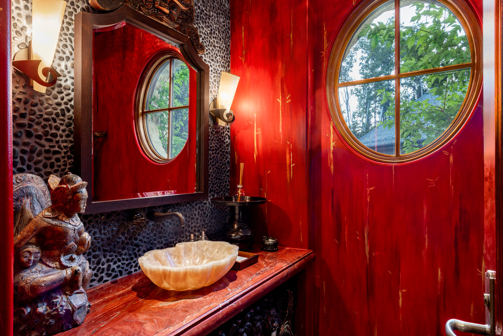 17 WHITE PINE CANYON RD Park City, UT 84060