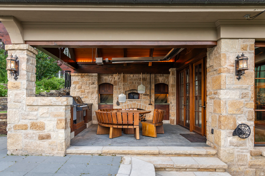 17 WHITE PINE CANYON RD Park City, UT 84060