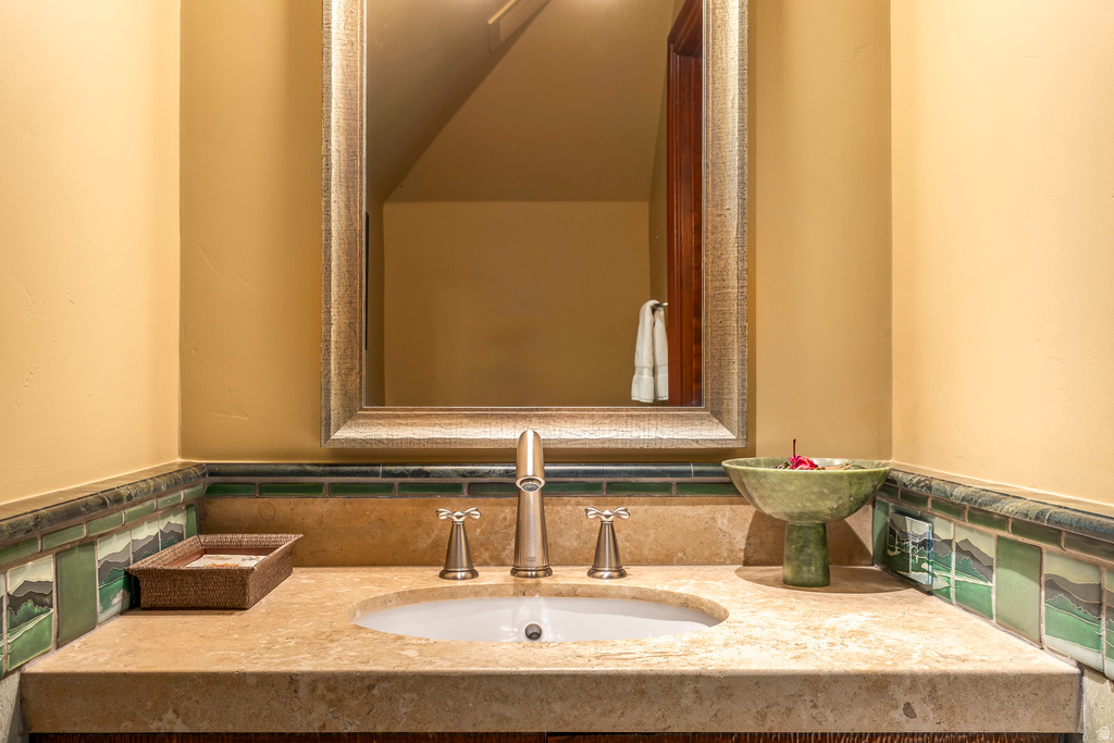 17 WHITE PINE CANYON RD Park City, UT 84060