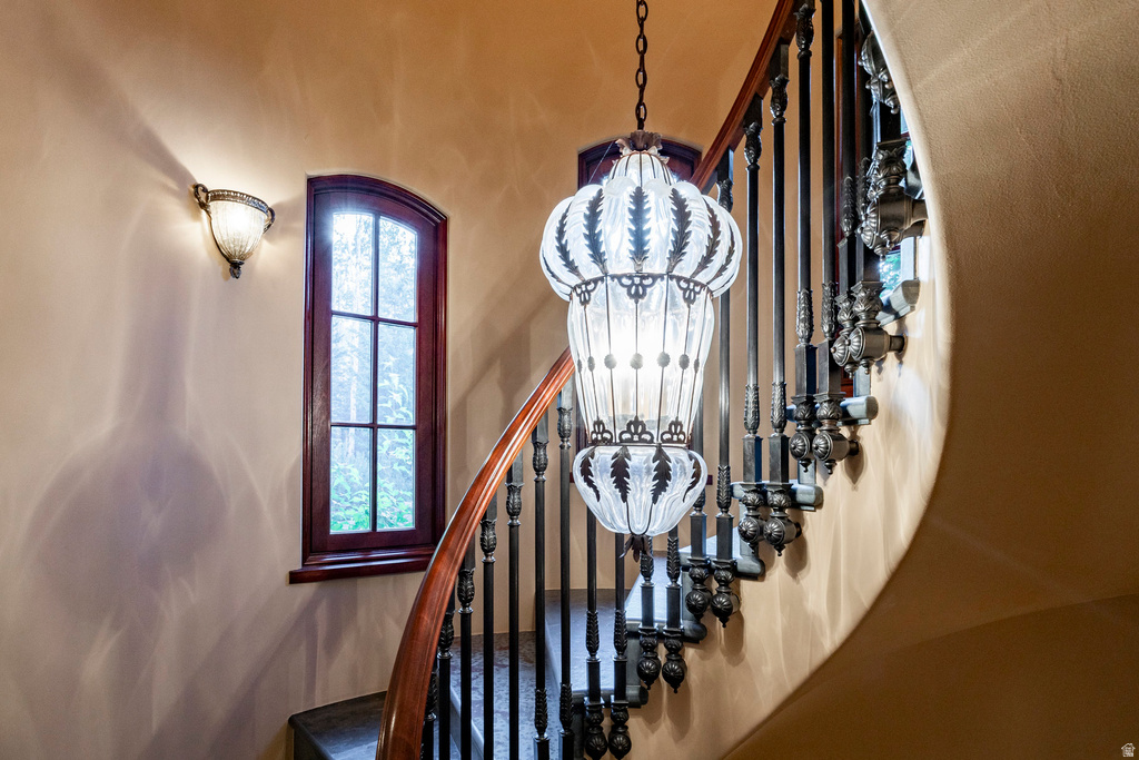 17 WHITE PINE CANYON RD Park City, UT 84060