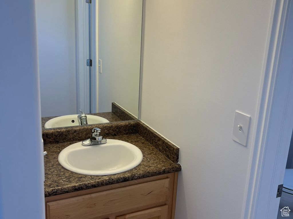 Photo 13 for MLS #2109356 at 1411 E Verona Way