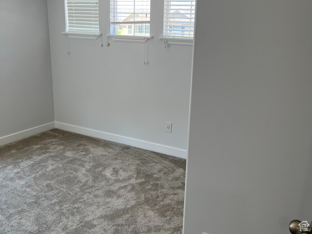 Photo 26 for MLS #2109356 at 1411 E Verona Way