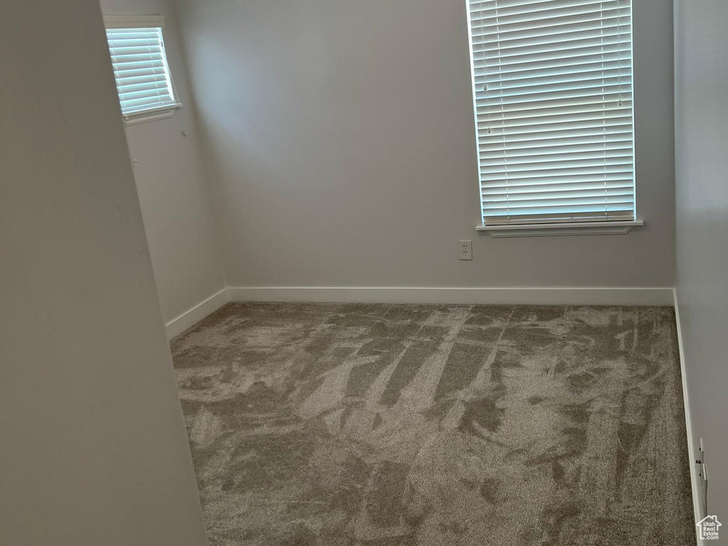 Photo 7 for MLS #2109356 at 1411 E Verona Way
