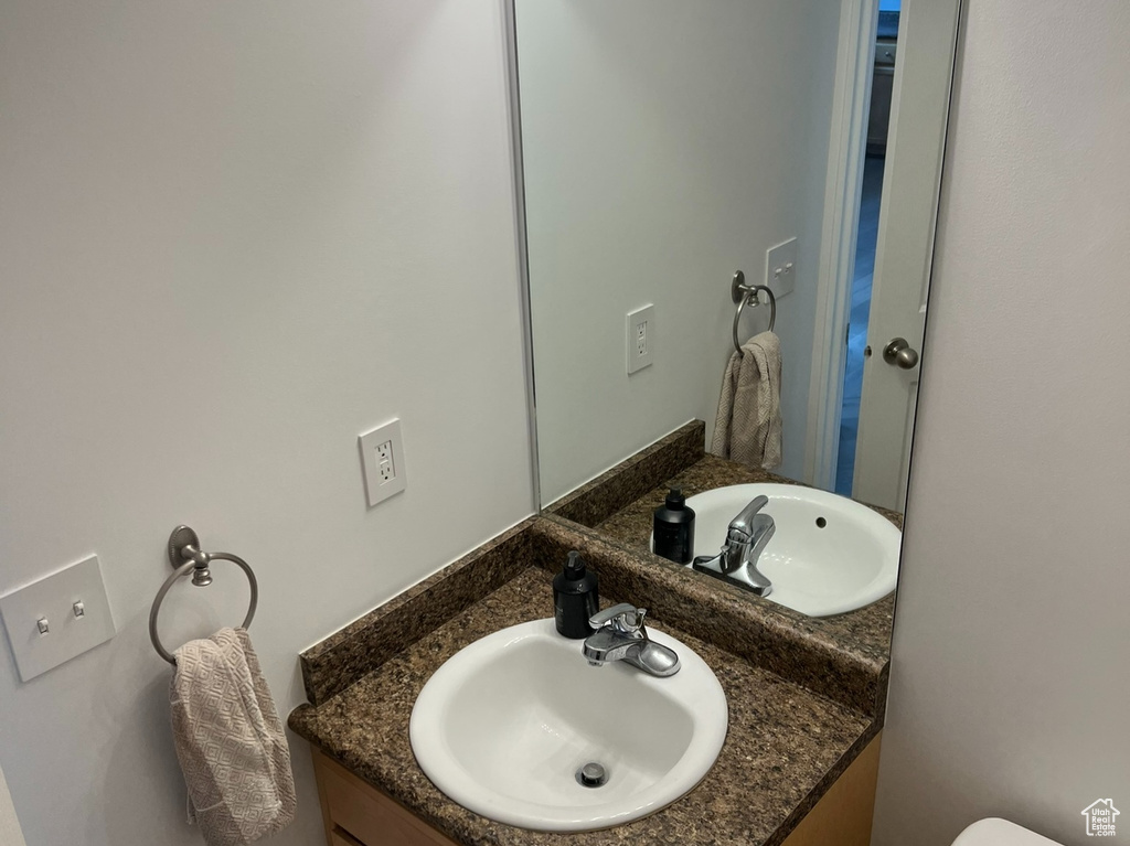 Photo 25 for MLS #2109356 at 1411 E Verona Way