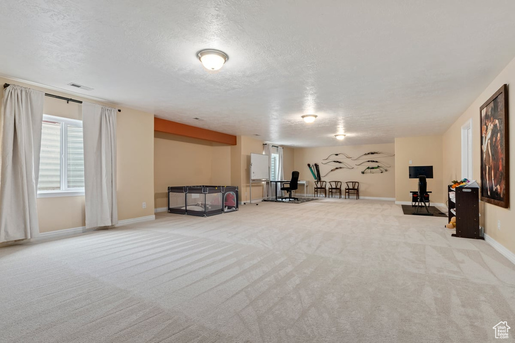 Photo 17 for MLS #2109358 at 4084 W Shinnecock