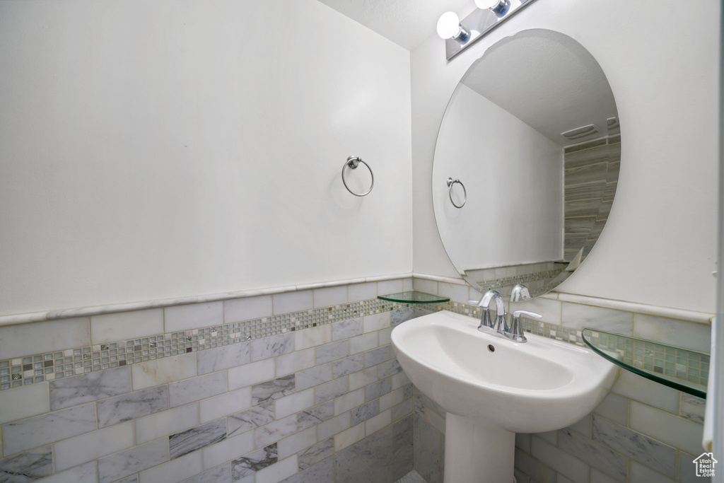 Photo 20 for MLS #2109359 at 626 S 2310 West