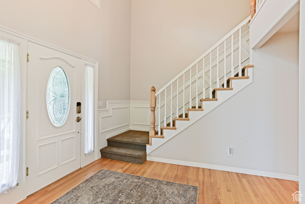 Photo 3 for MLS #2109363 at 8868 S Oak Hollow Cir